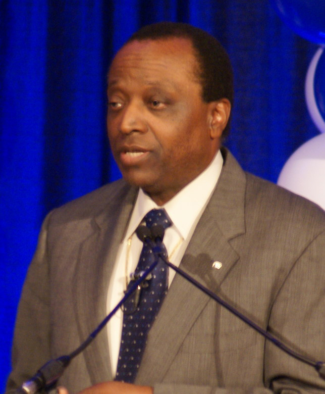 Alan Keyes photo