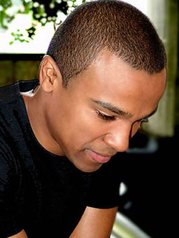 Alexandre Pires photo