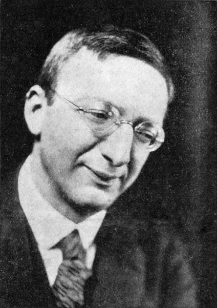 Alfred Döblin photo
