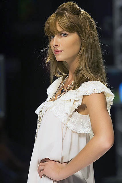 Ana Claudia Michels photo