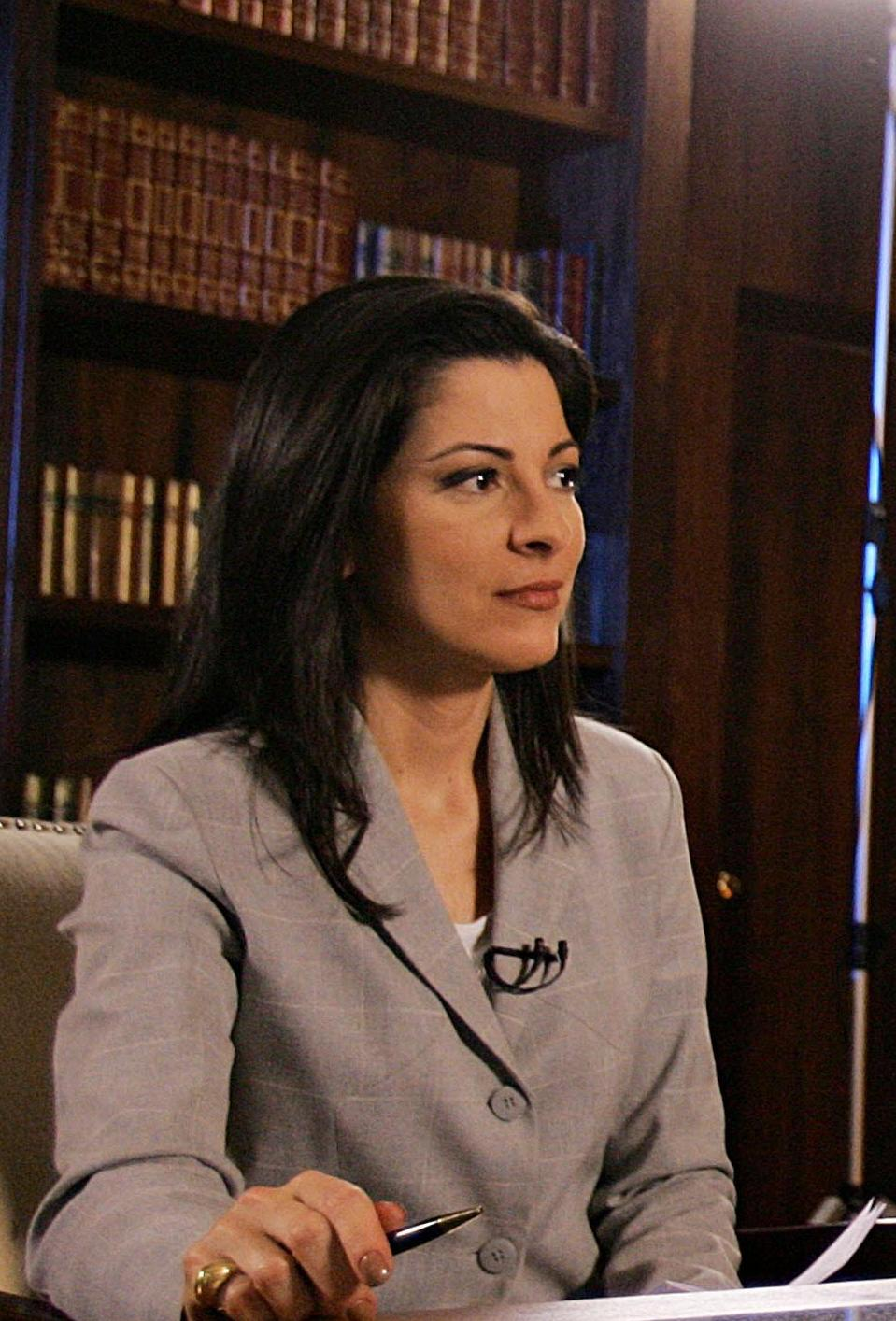 Ana Paula Padrão photo