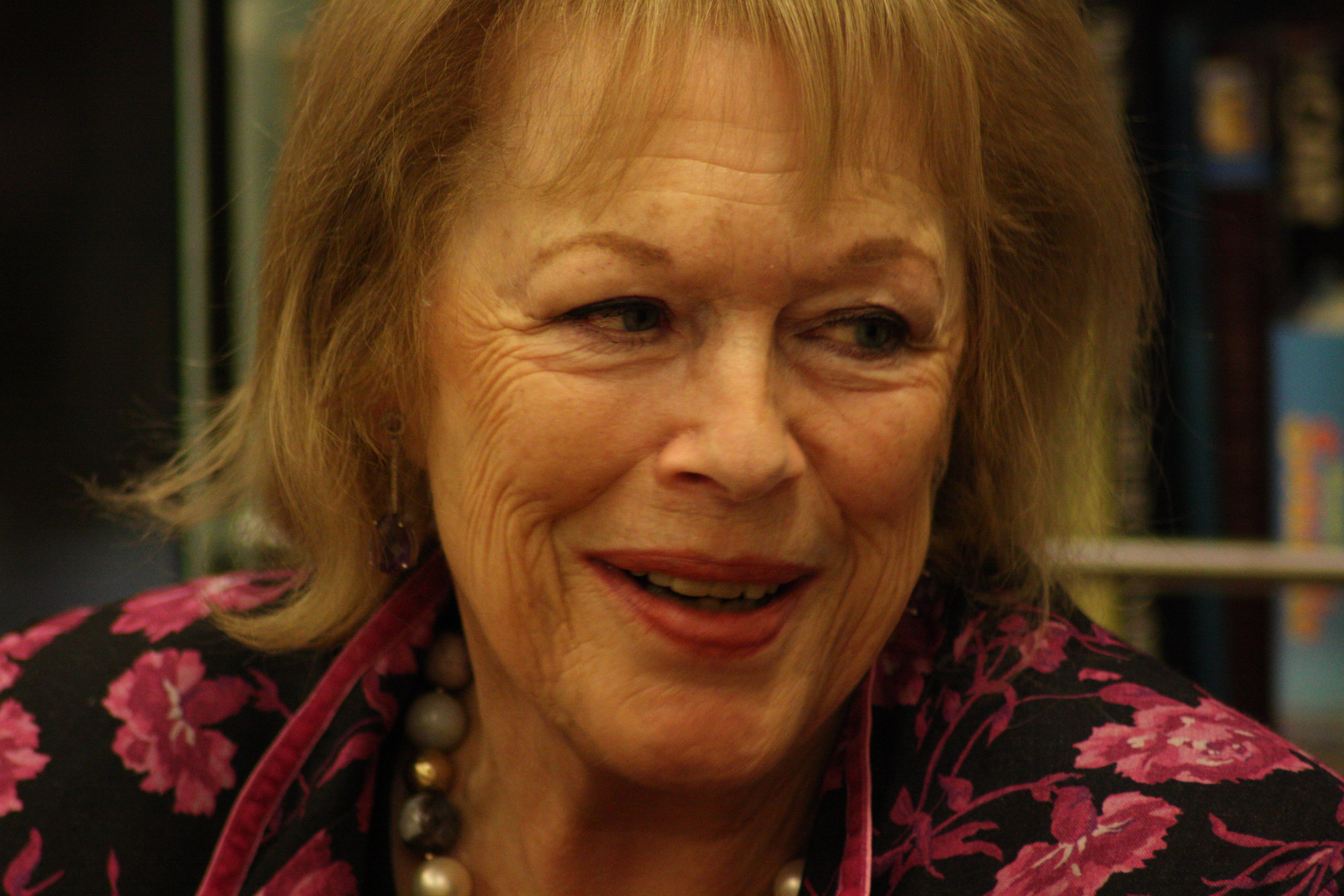 Antonia Fraser photo