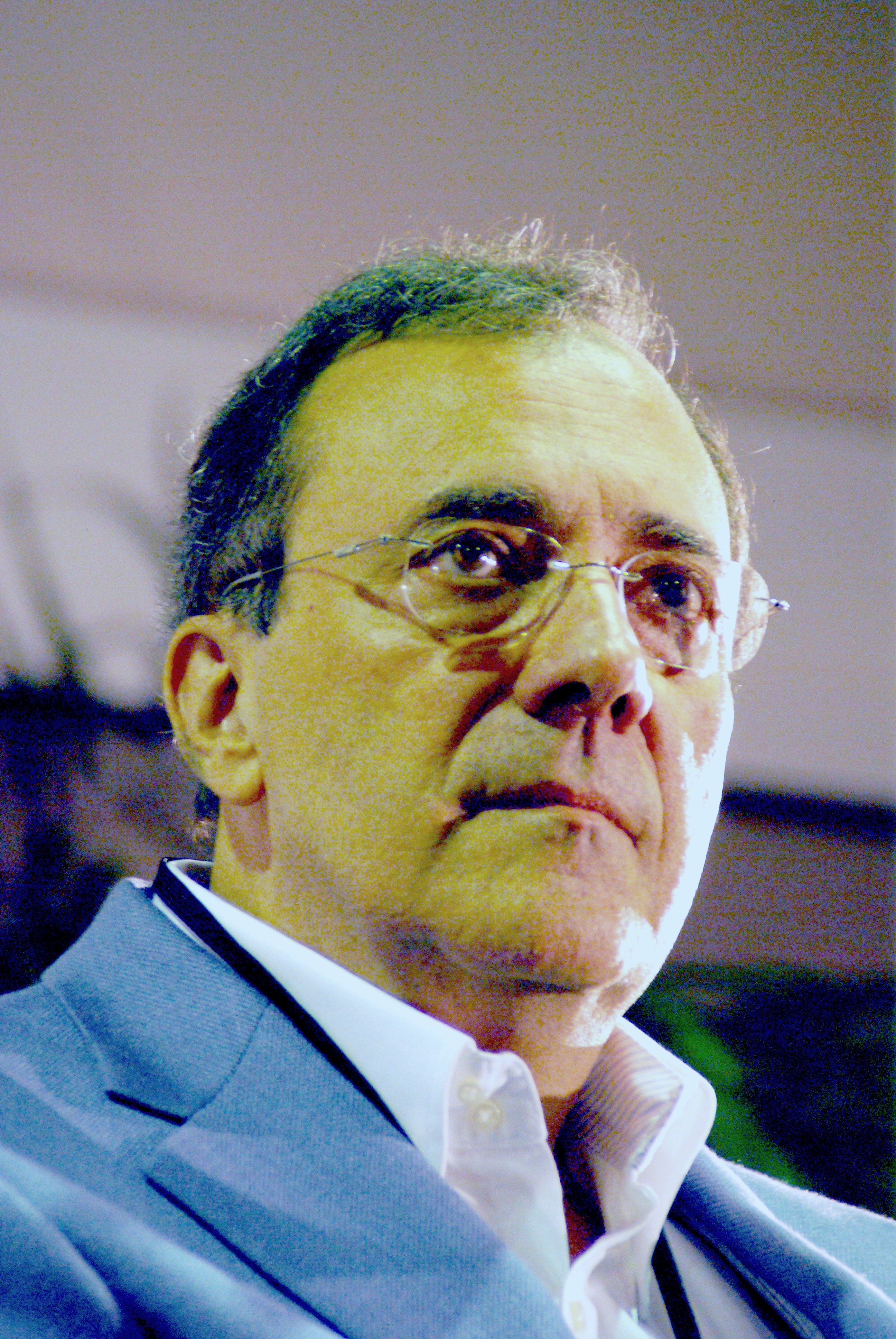 Carlos Alberto Montaner photo