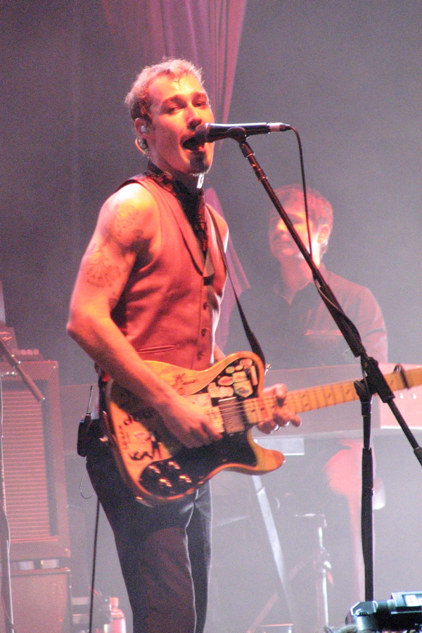 Daniel Johns photo