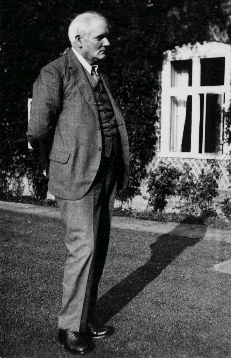 Donald Tovey photo