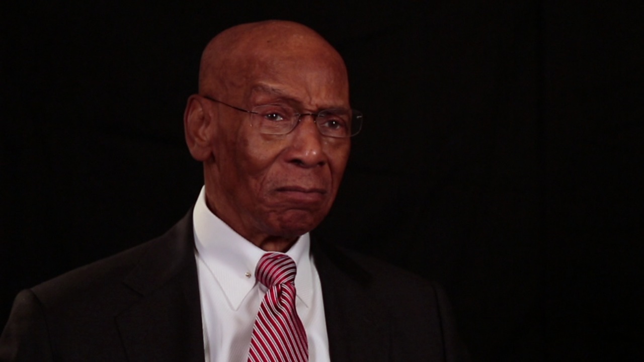 Ernie Banks photo