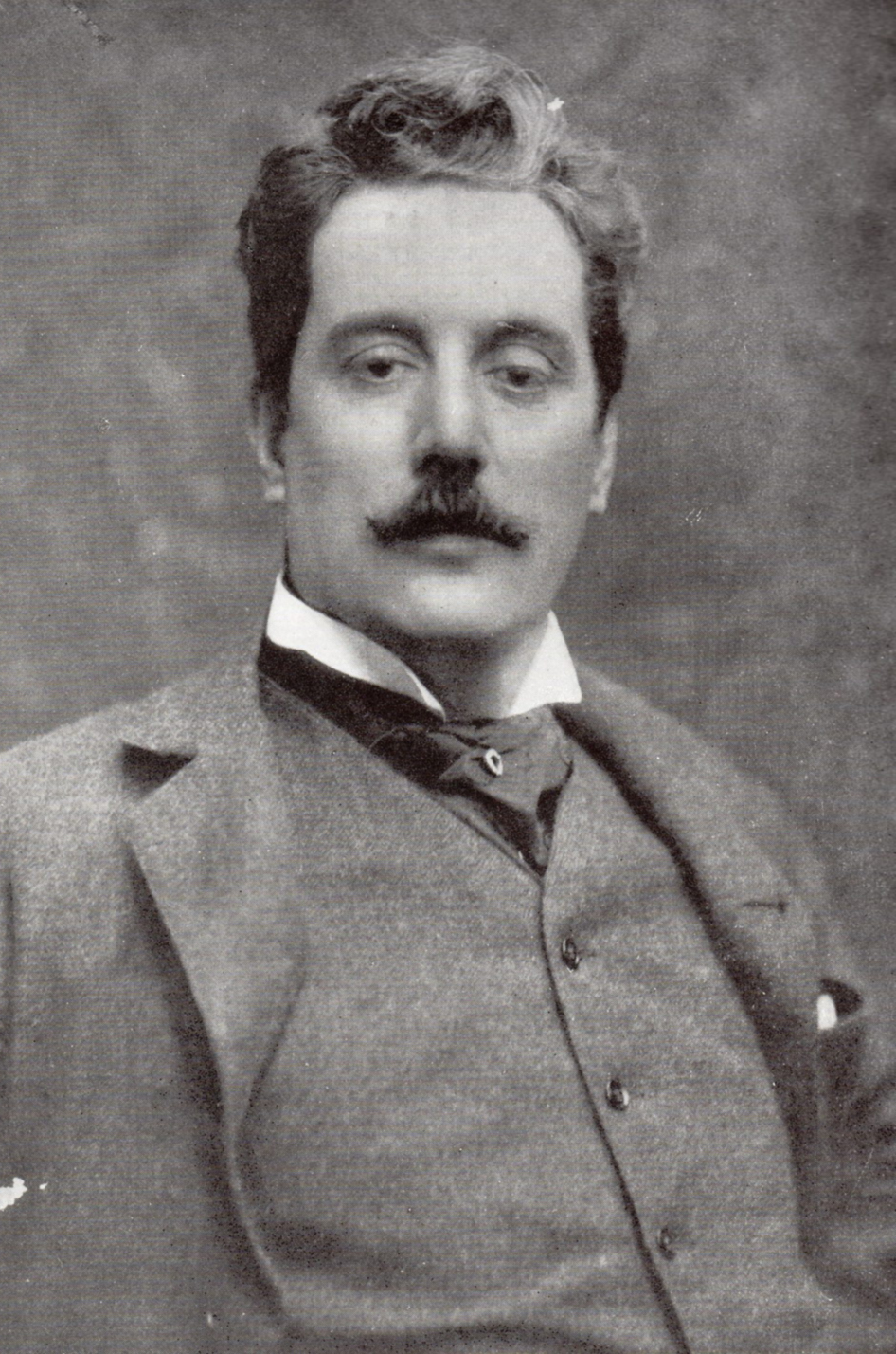 Giacomo Puccini photo