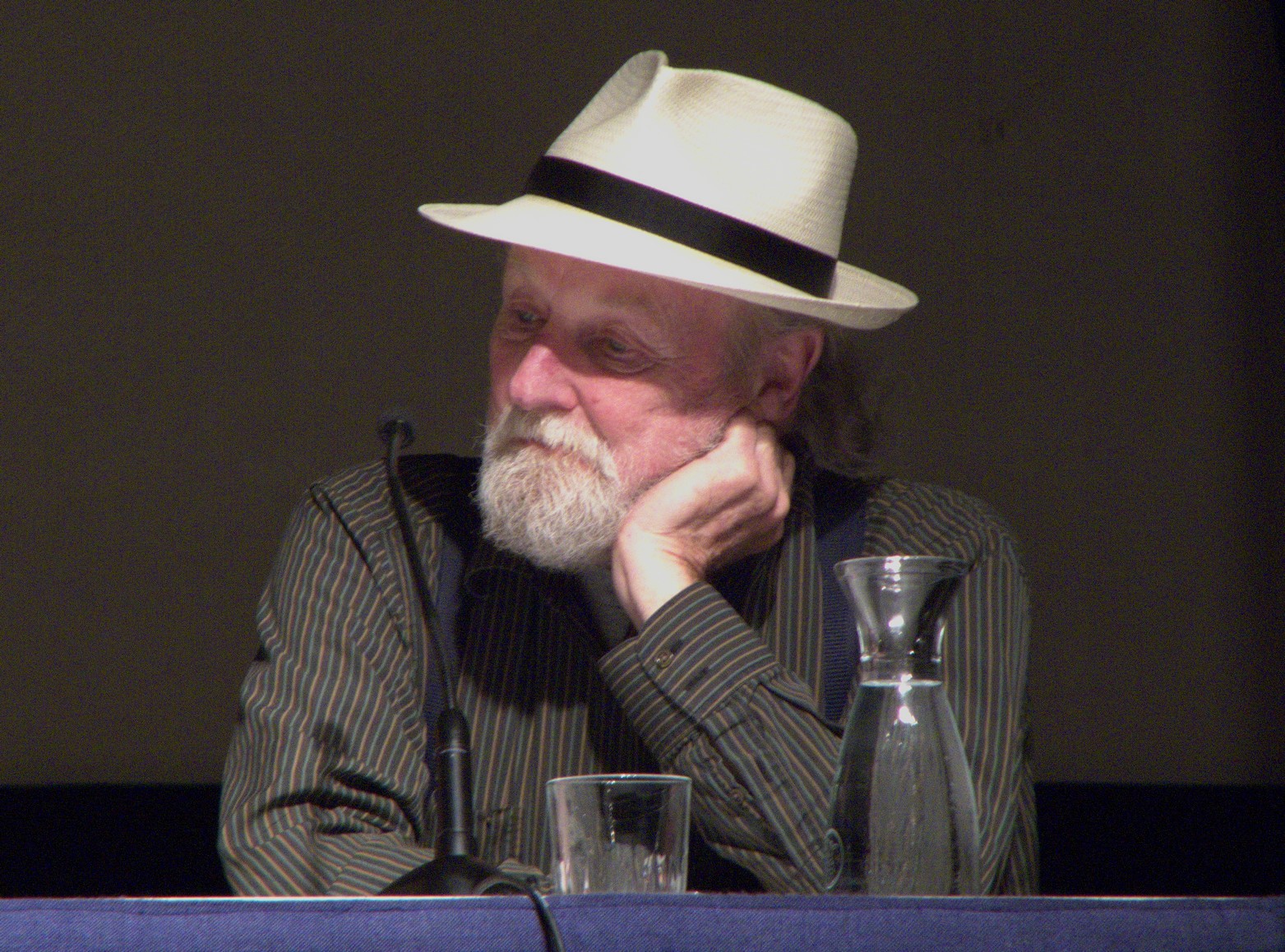Gilbert Shelton photo