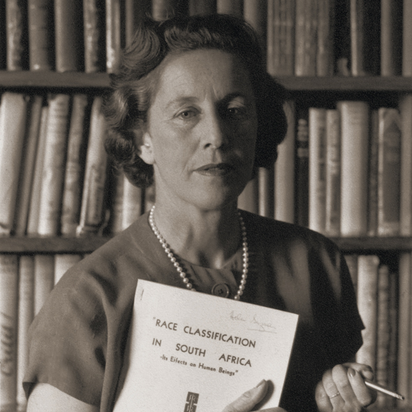 Helen Suzman photo