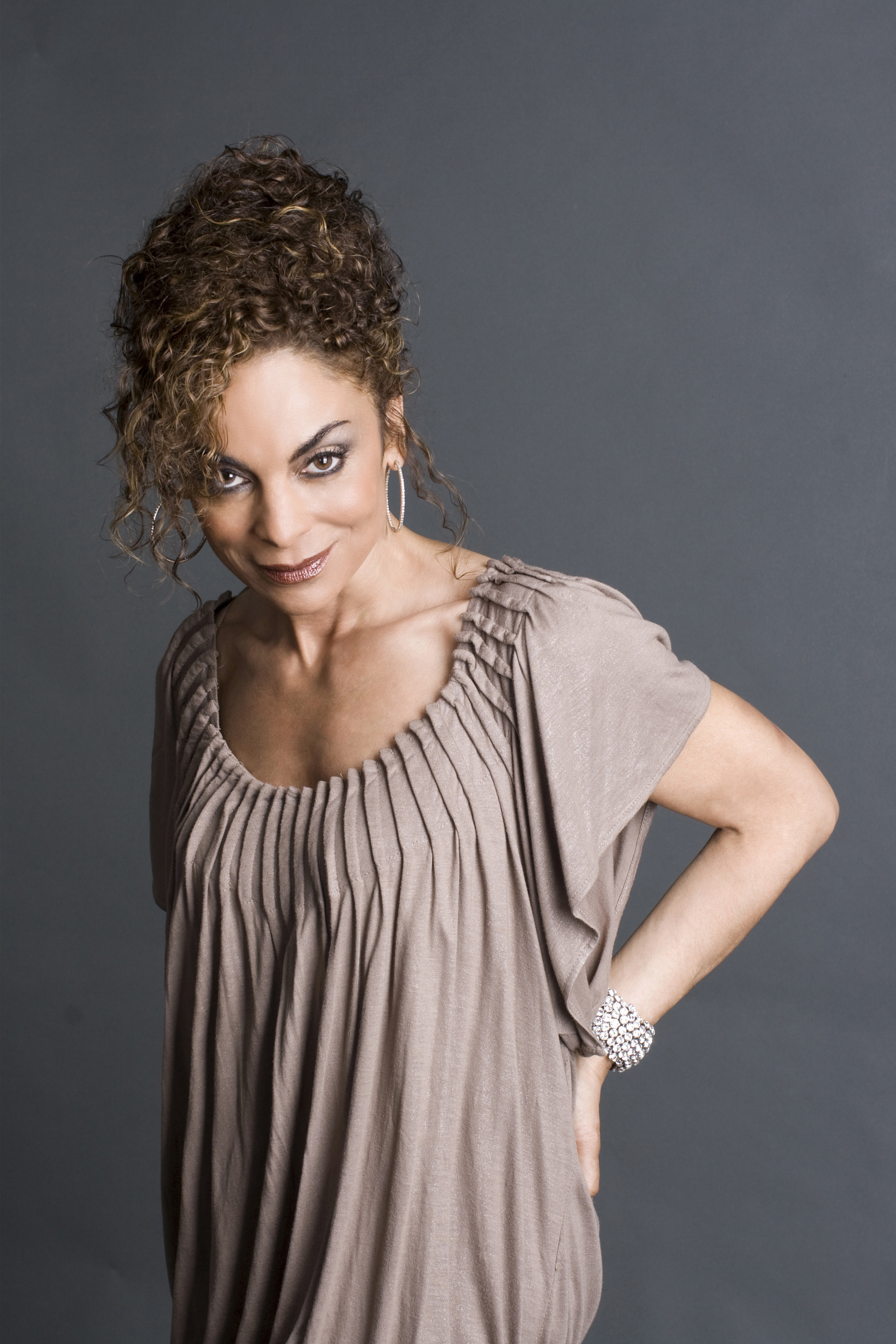 Jasmine Guy photo
