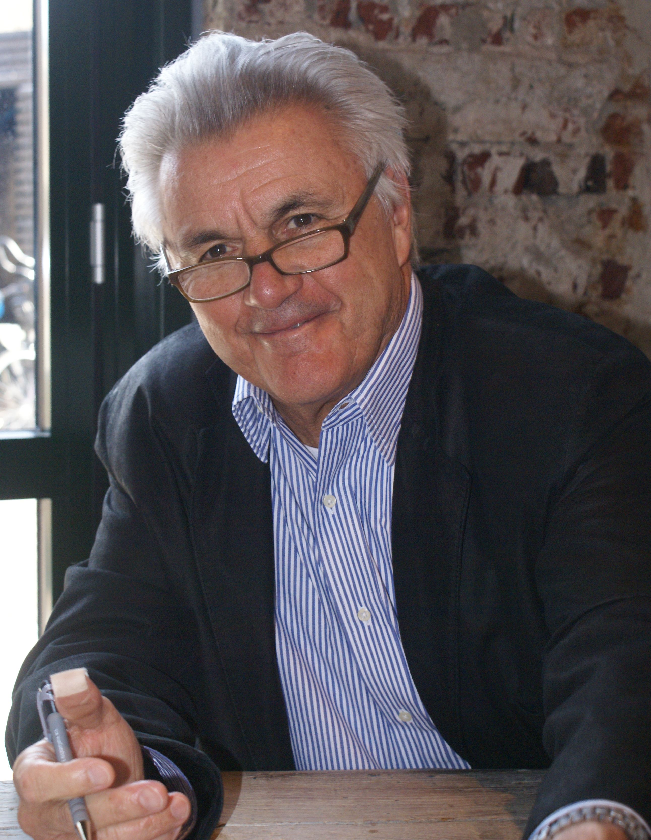 John Irving photo