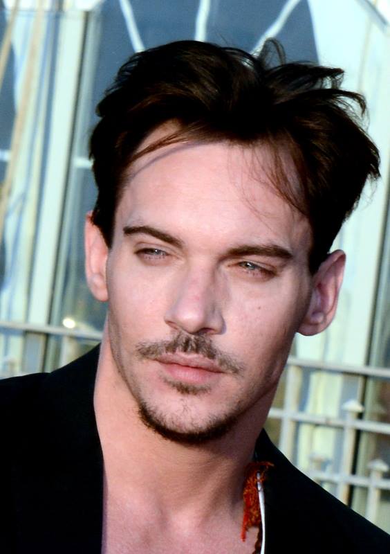 Jonathan Rhys-Meyers photo