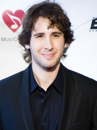 Josh Groban photo