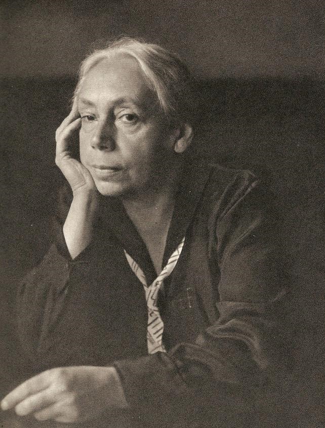 Käthe Kollwitz photo
