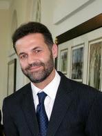 Khaled Hosseini photo