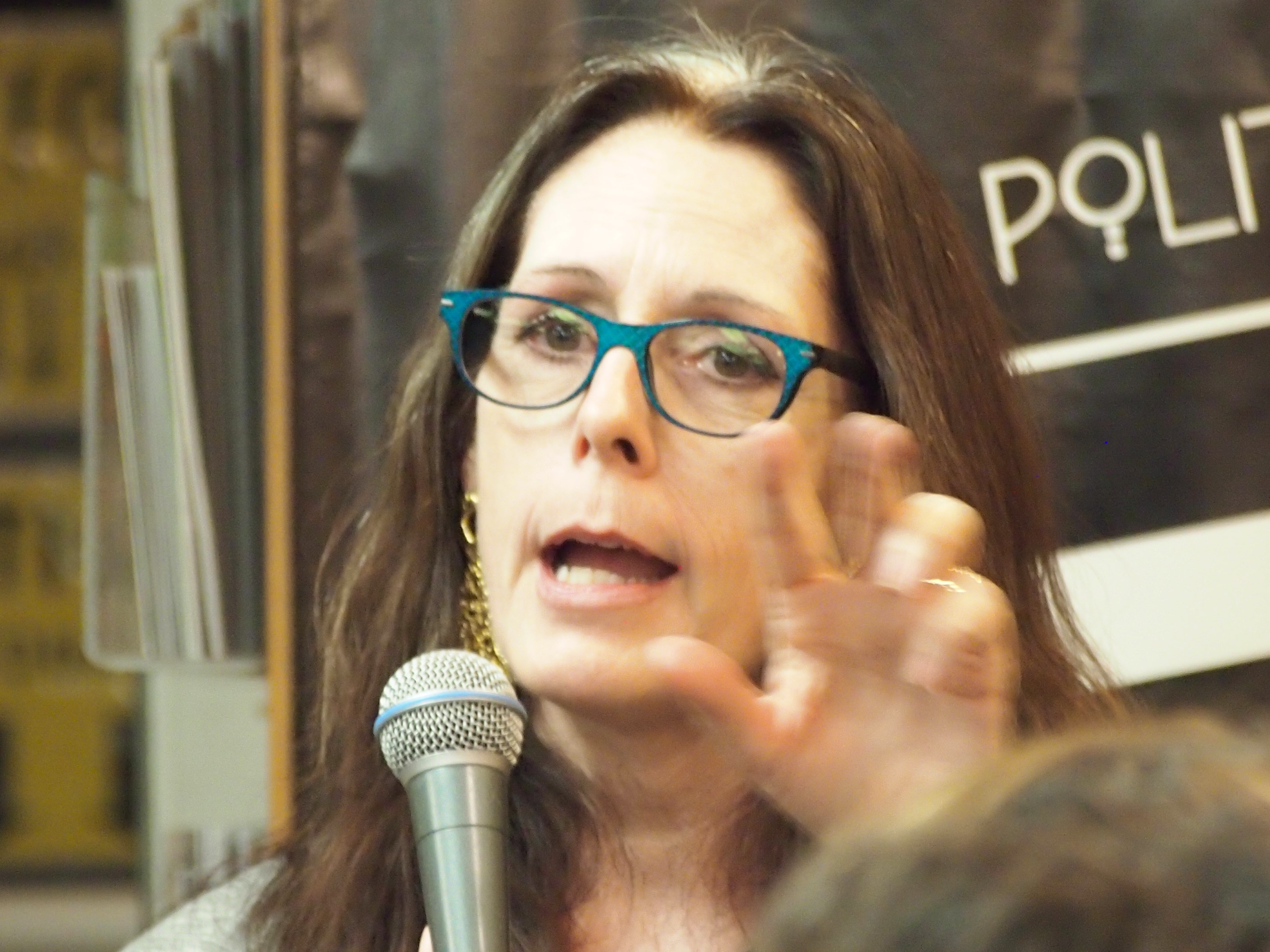 Laurie Halse Anderson photo