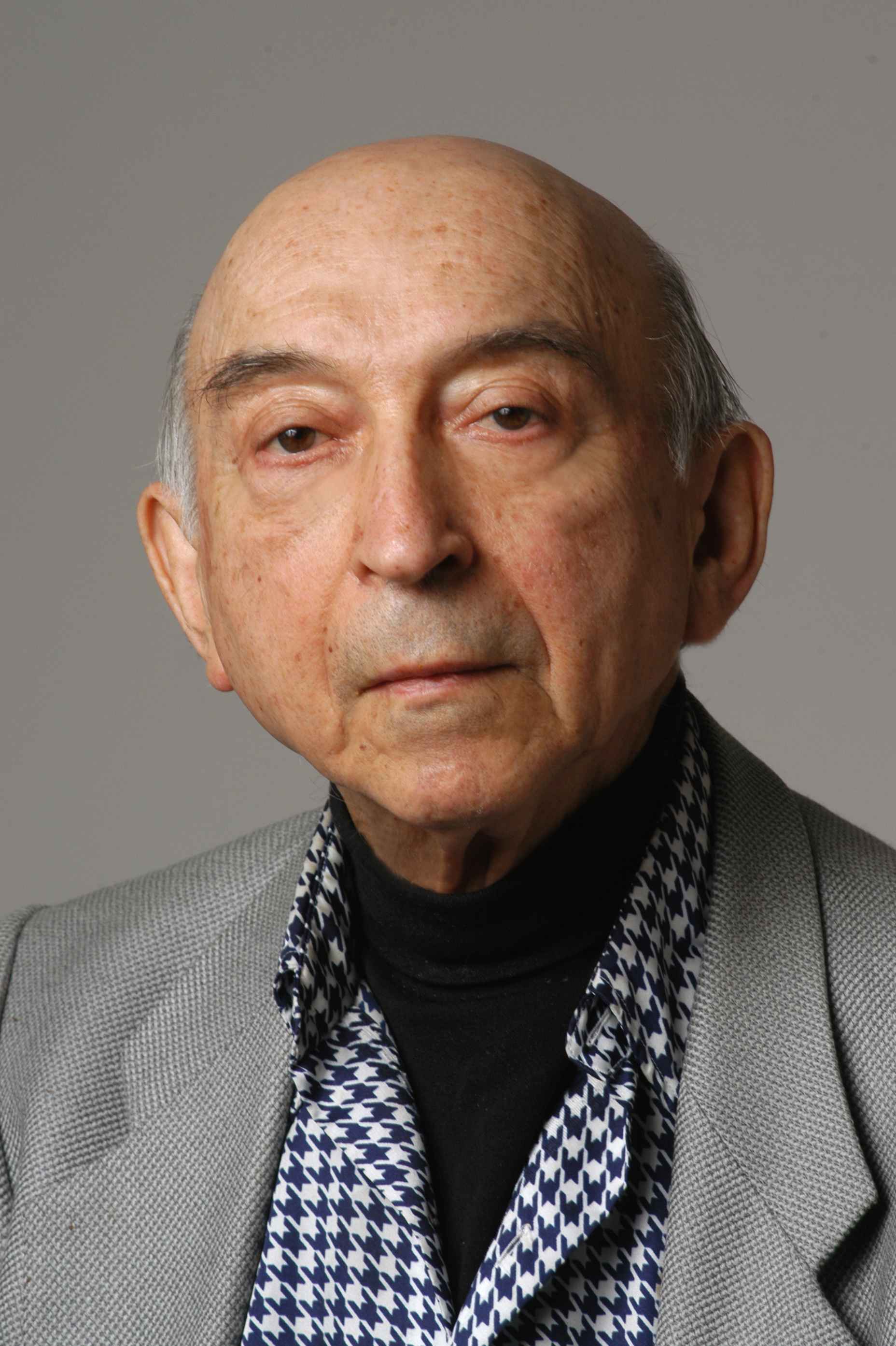 Lotfali Askar-Zadeh photo