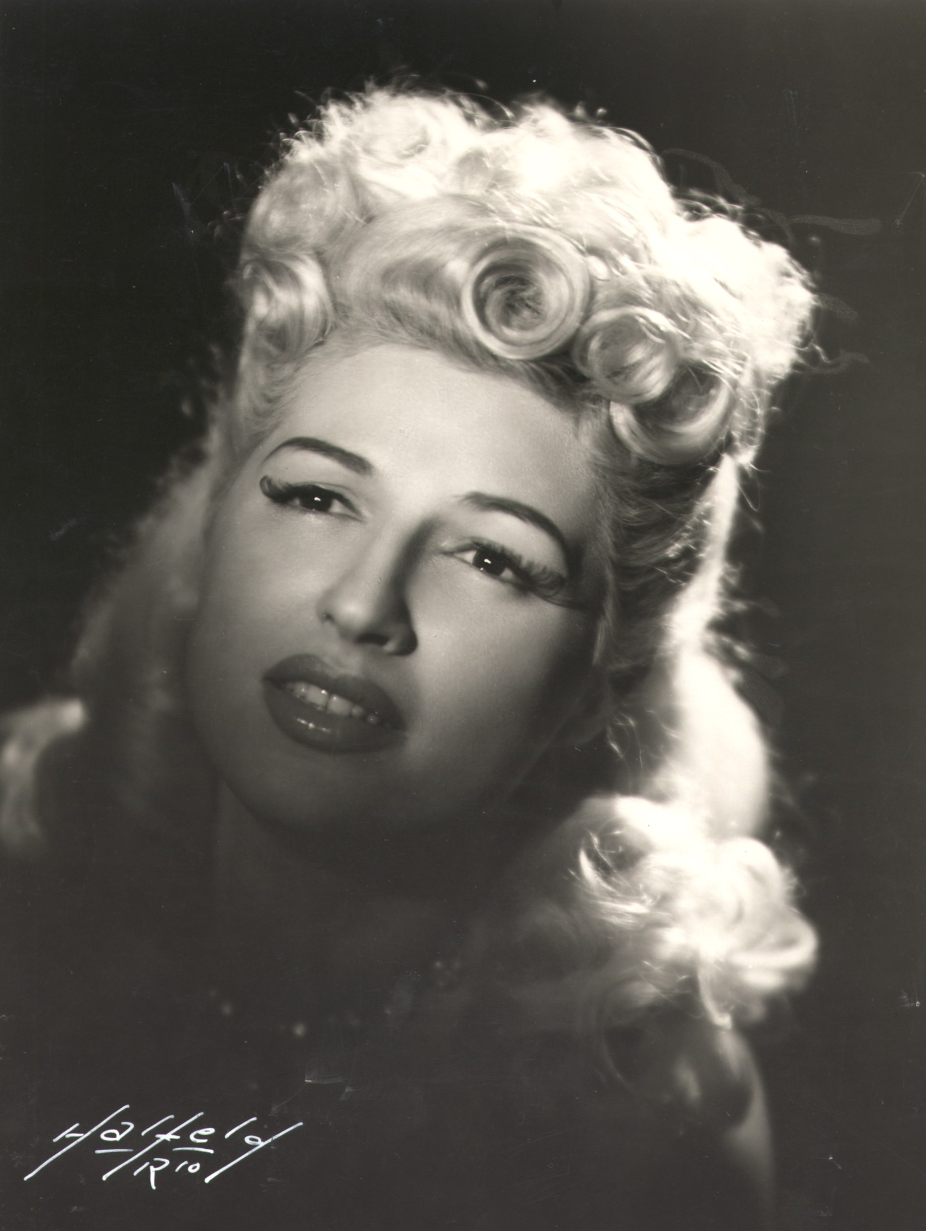 Mara Rúbia photo