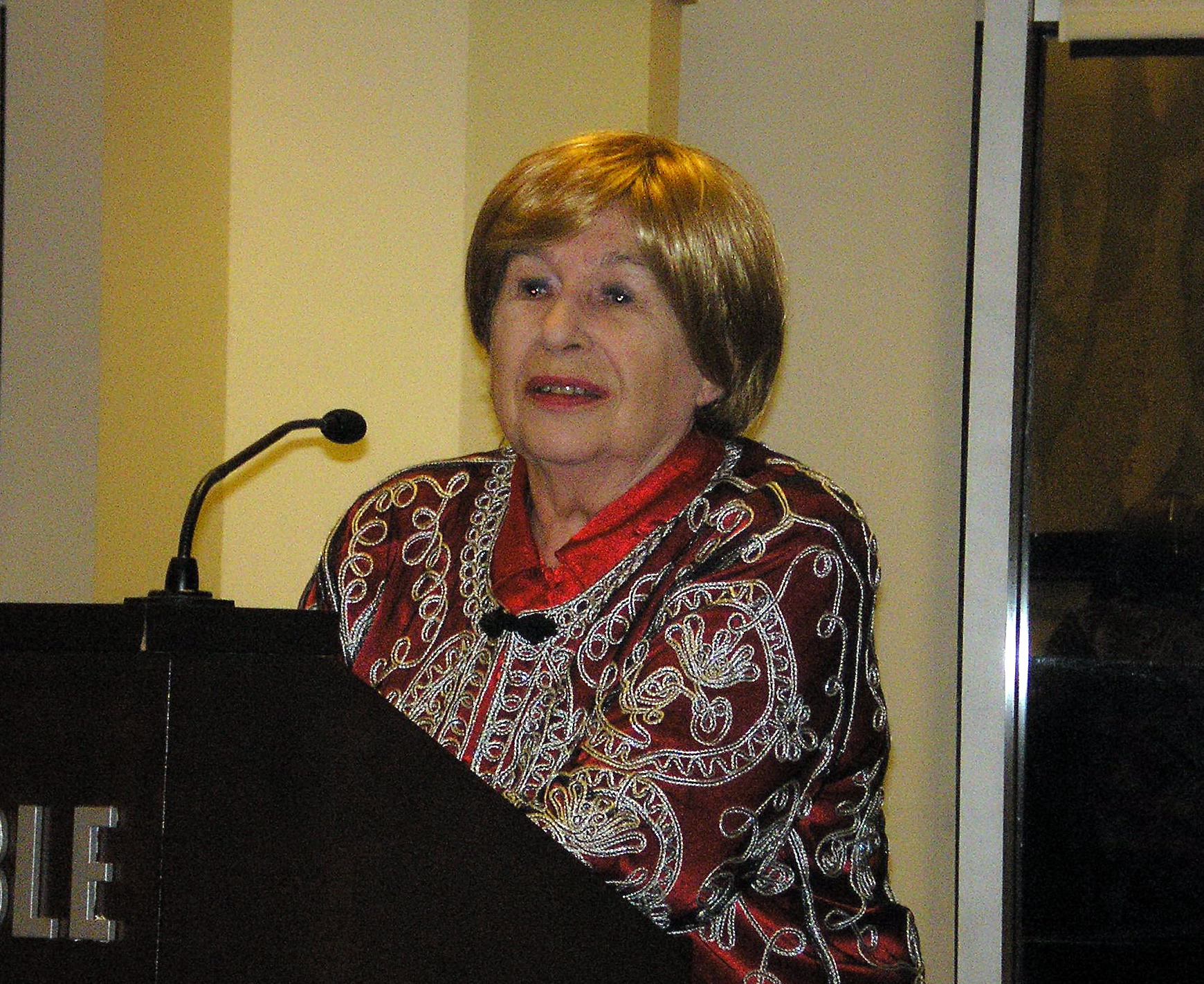 Marion Chesney photo