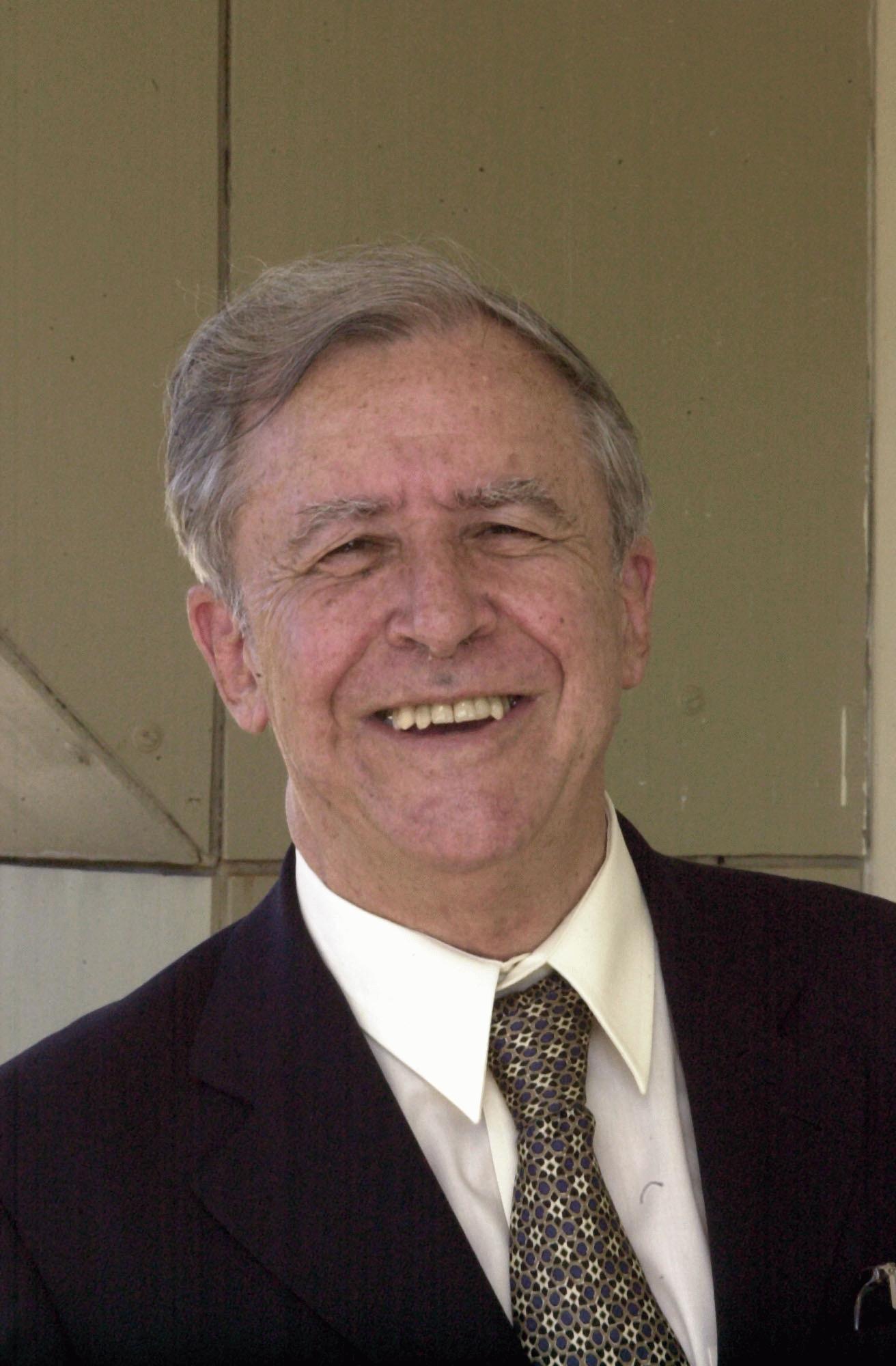 Mauro Santayana photo