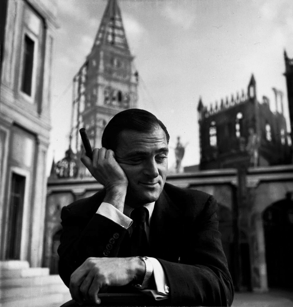 Mike Todd photo
