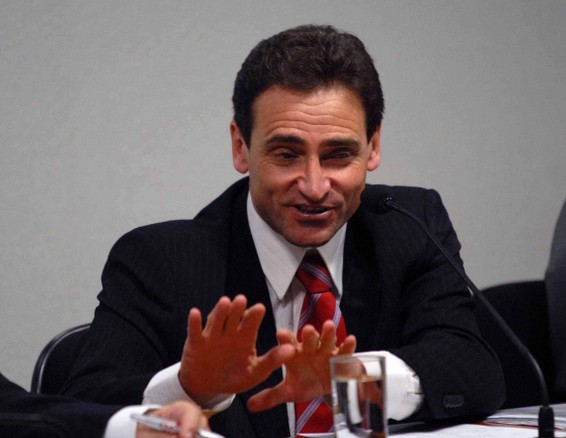 Milton Zuanazzi photo