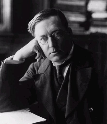 M. R. James photo