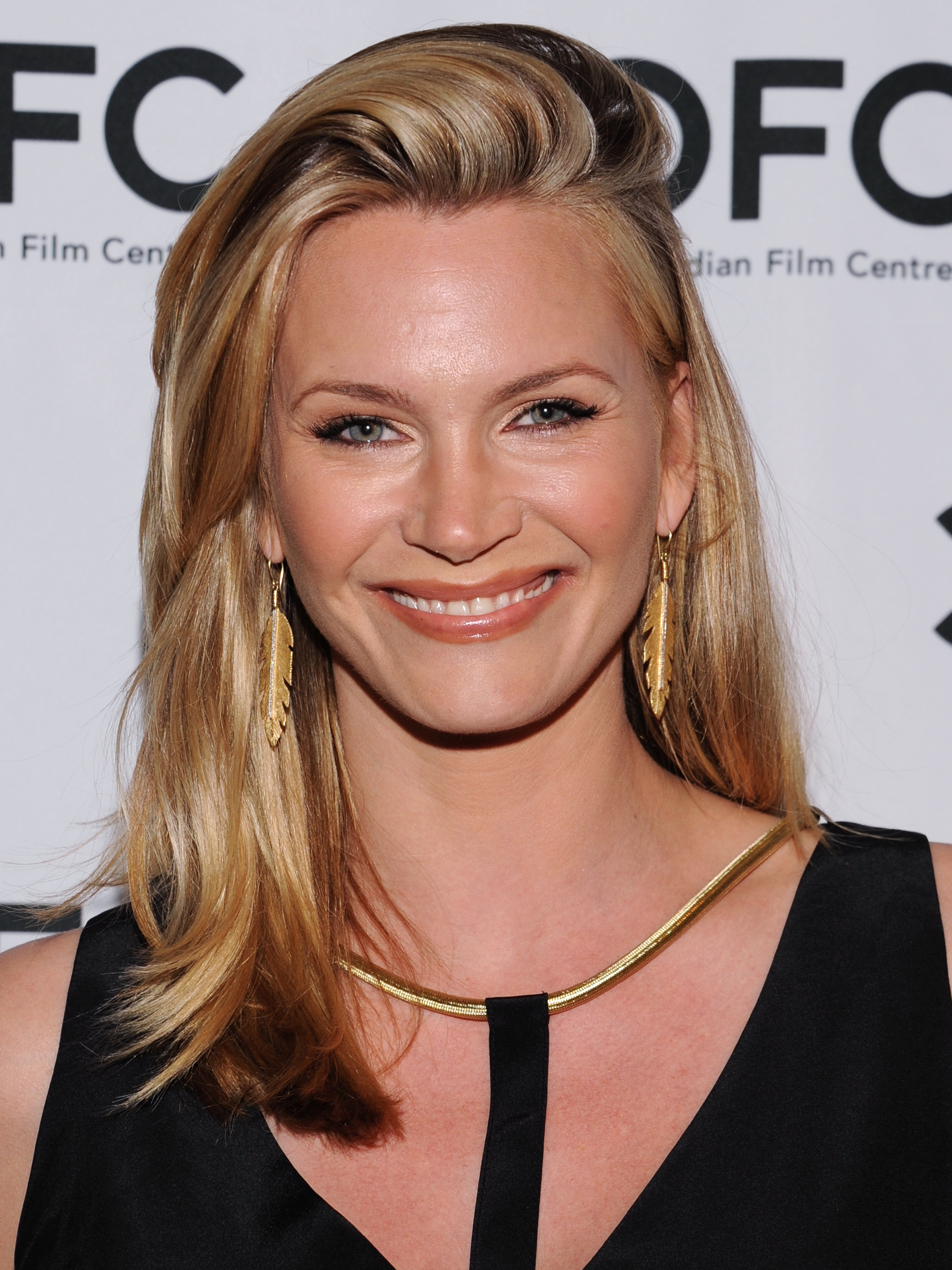 Natasha Henstridge photo