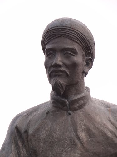 Nguyen Du photo