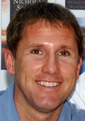 Nicholas Sparks photo