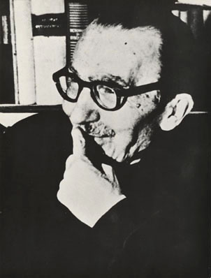Nikos Kazantzakis photo