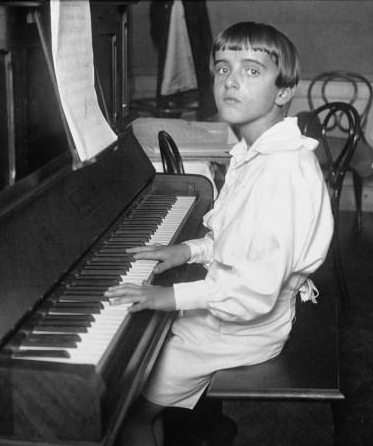 Nino Rota photo