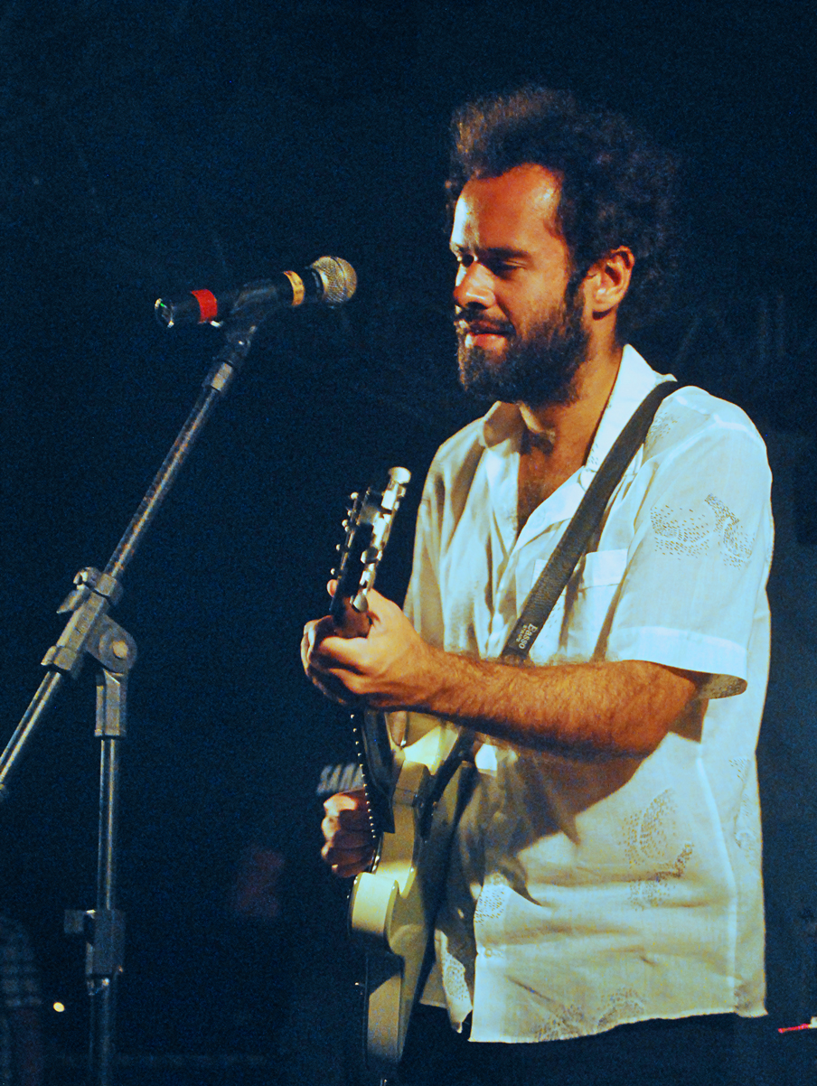 Marcelo Jeneci photo