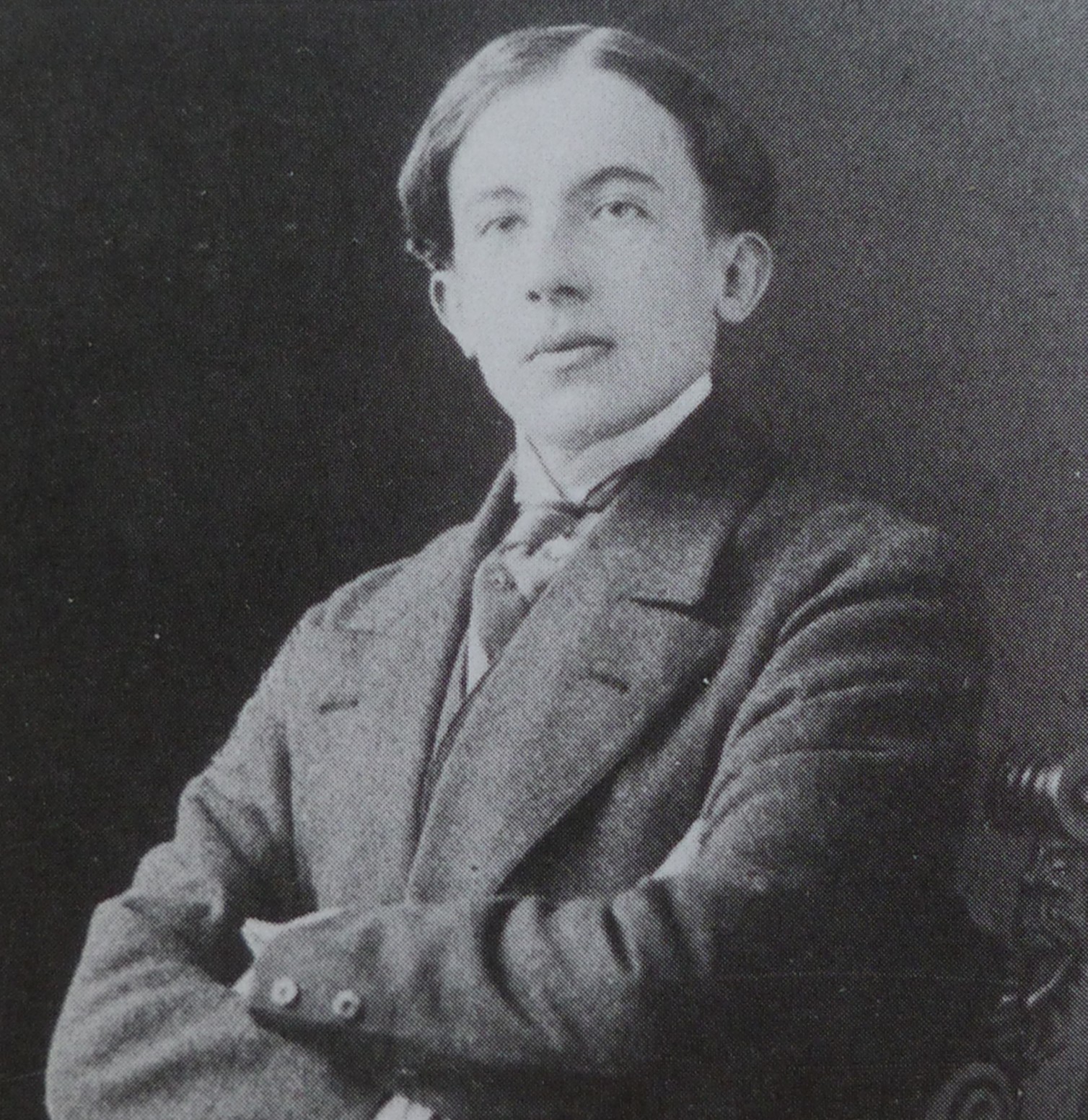 Paul Éluard photo