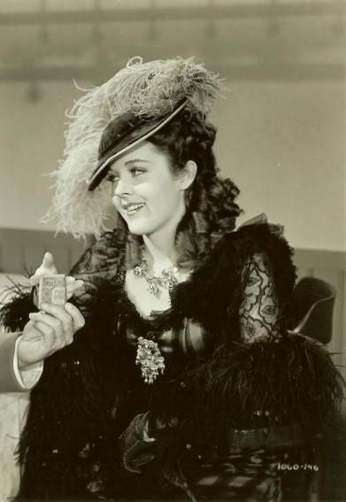 Peggy Moran photo