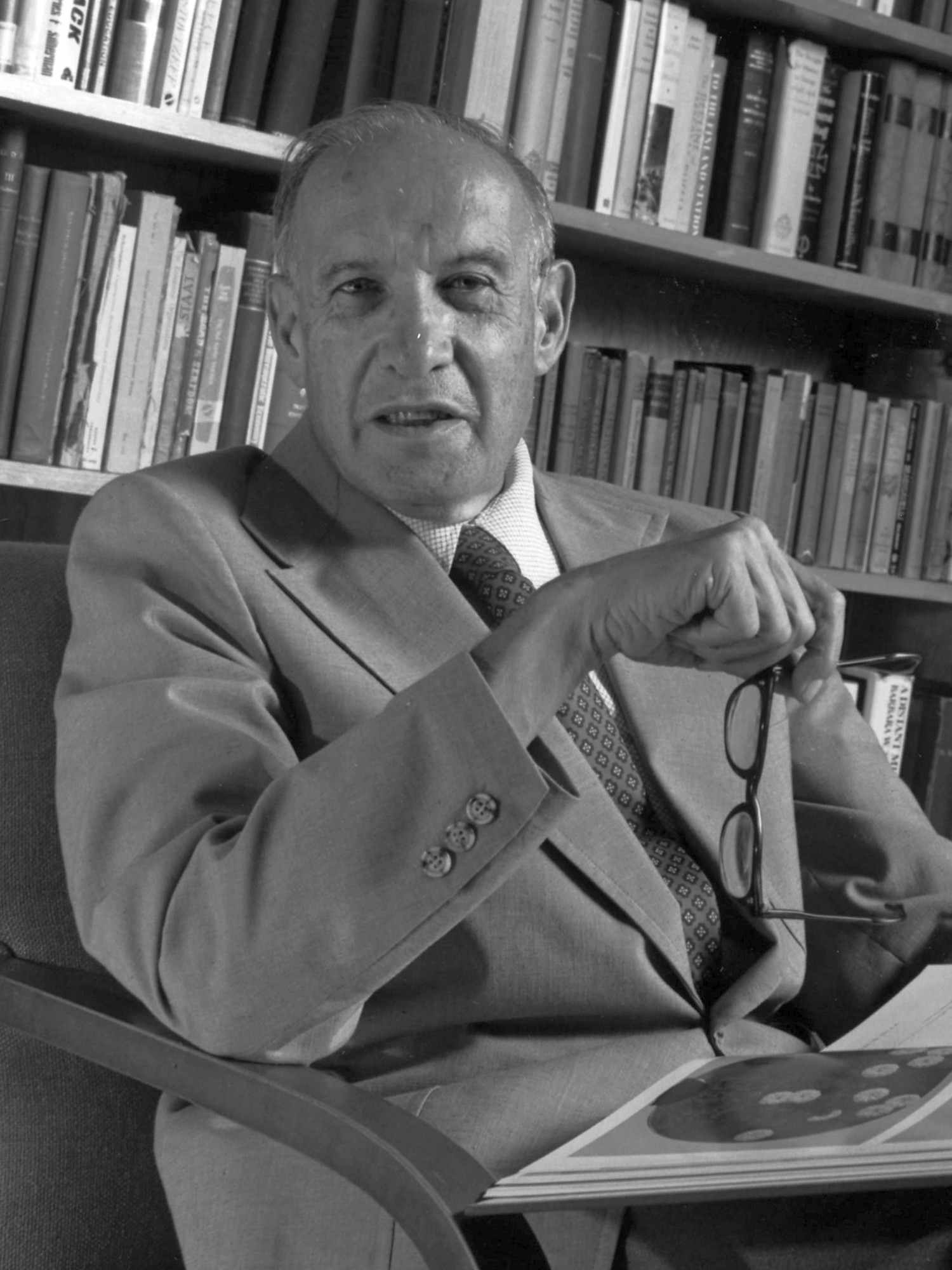 Peter Drucker photo