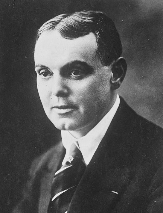 Pierre Mac Orlan photo