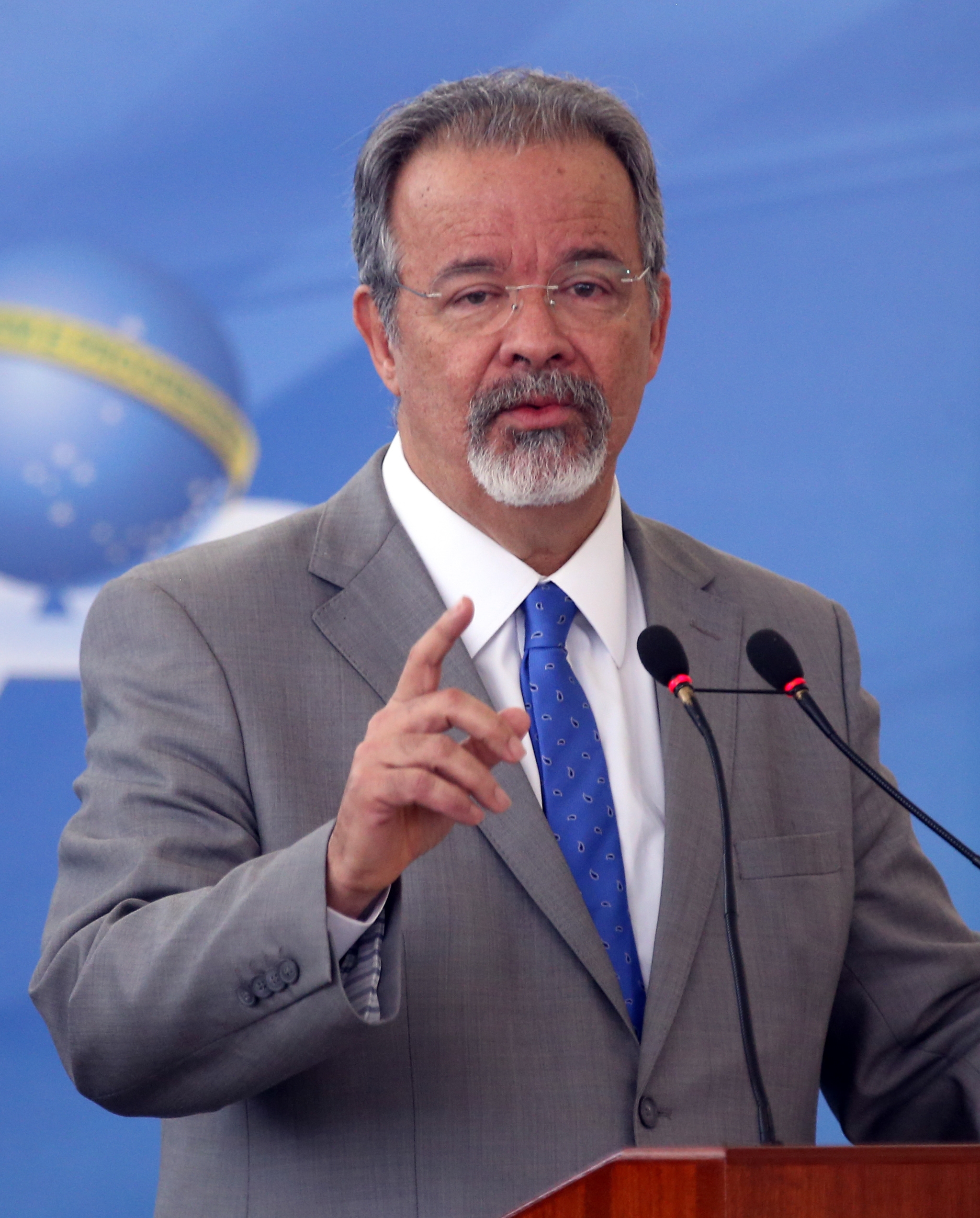 Raul Jungmann photo