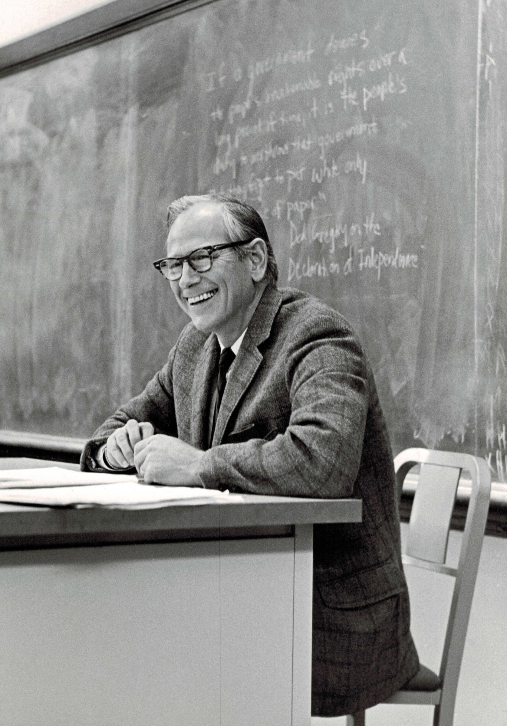 Robert Alan Dahl photo