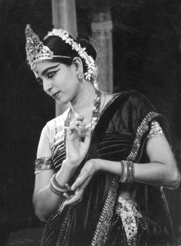 Rukmini Devi Arundale photo