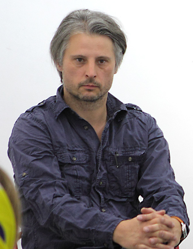 Sebastian Bieniek photo