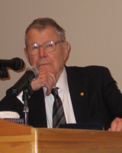 Thomas Schelling photo