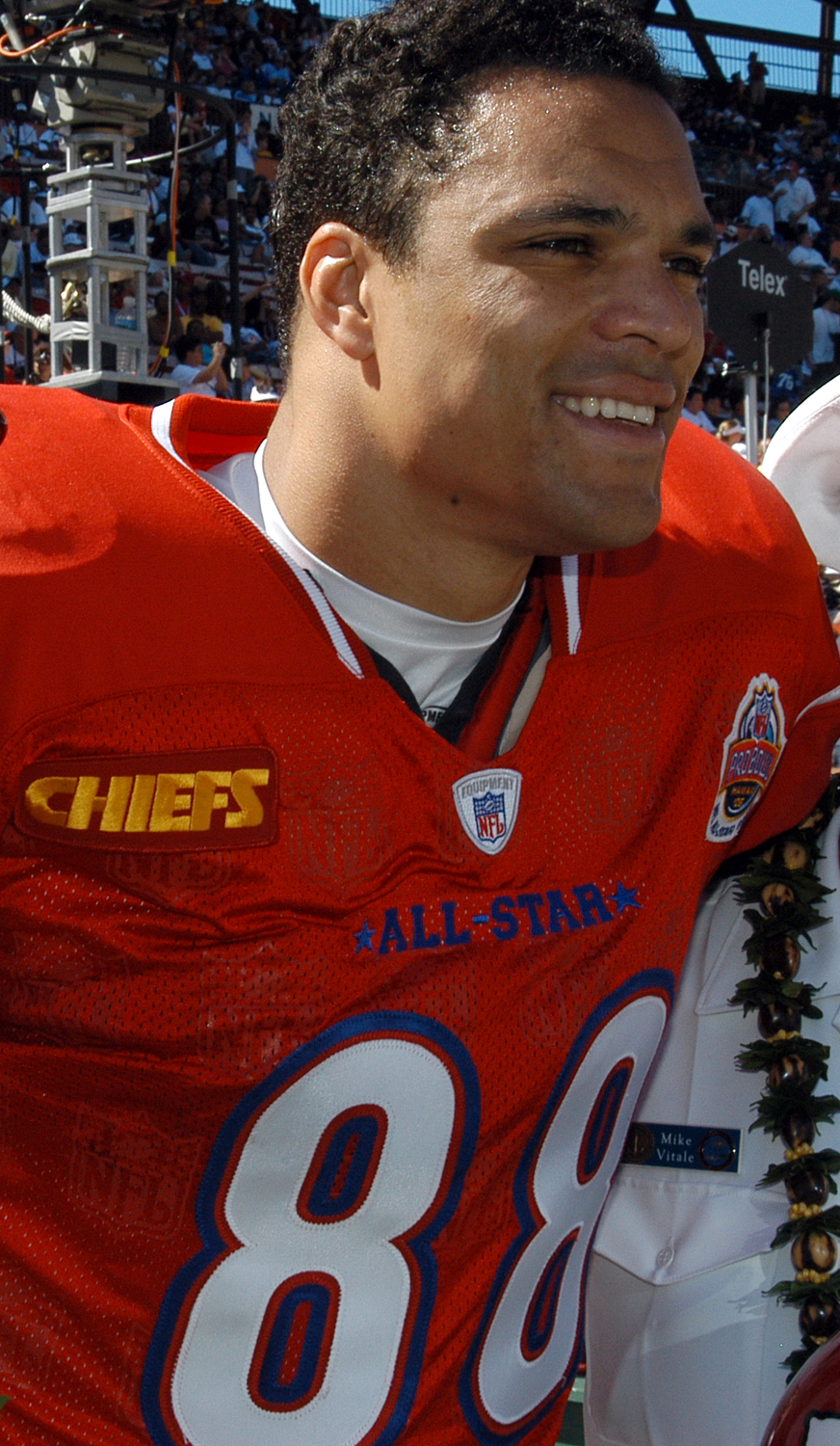 Tony Gonzalez photo